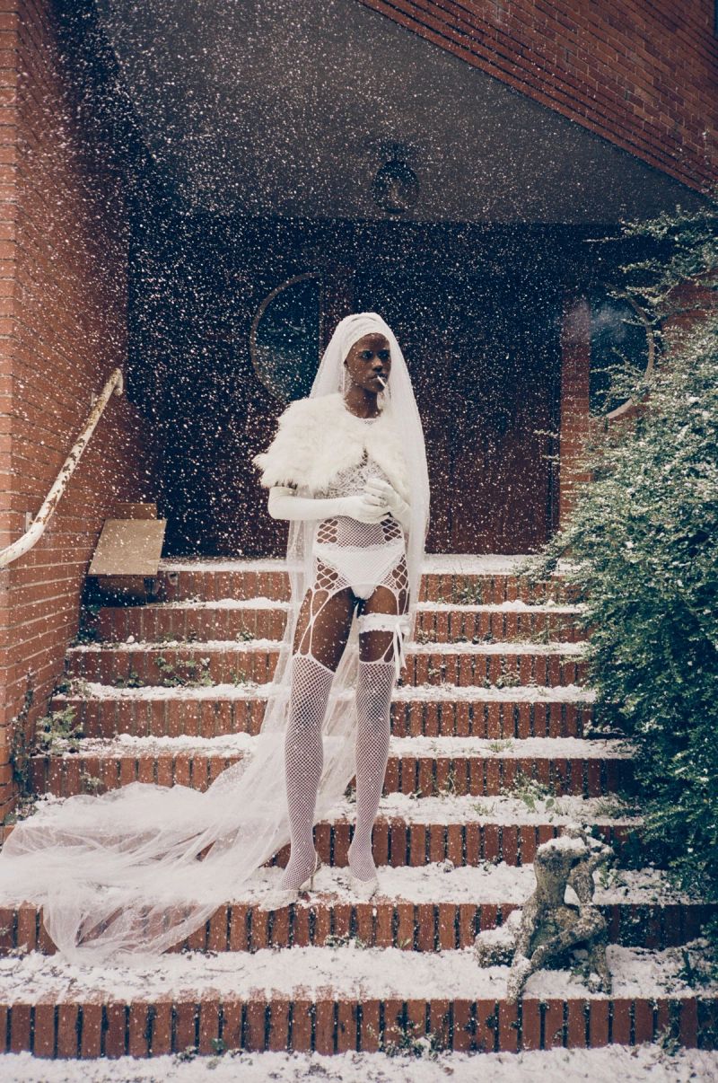 SNOW